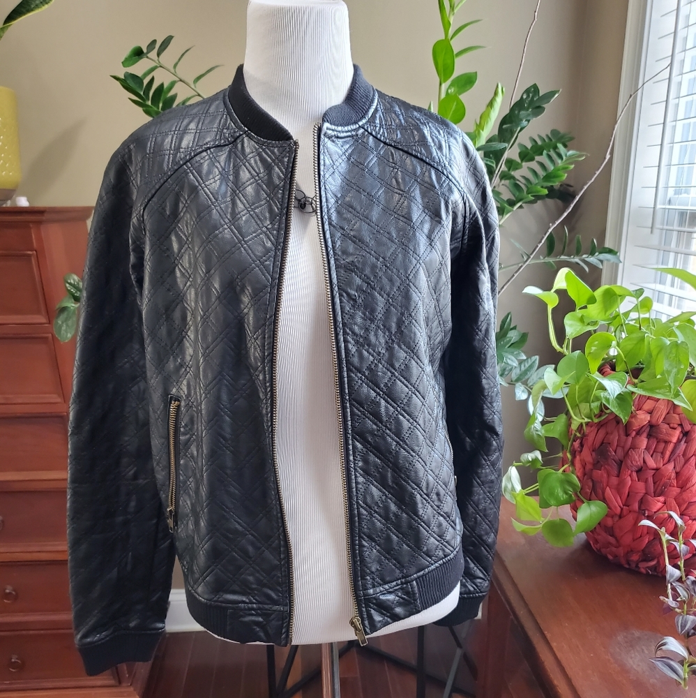 Victoria + Sophia Jacket